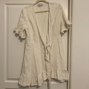 White dress perfect for any occasion
